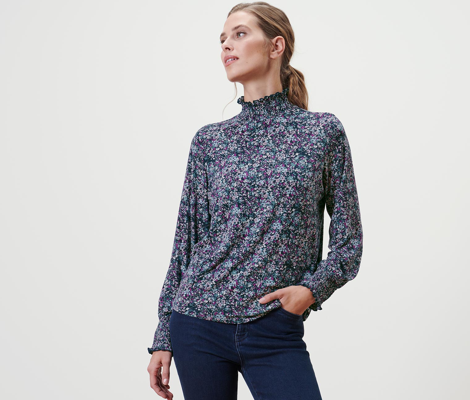 Blusenshirt mit Stehkragen, millefleurs