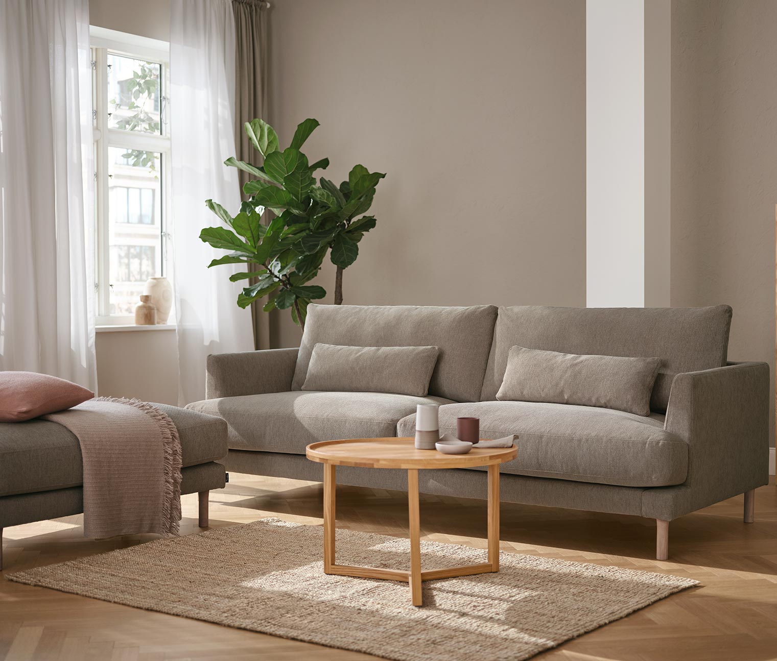 3-Sitzer-Sofa mit Hocker, braun