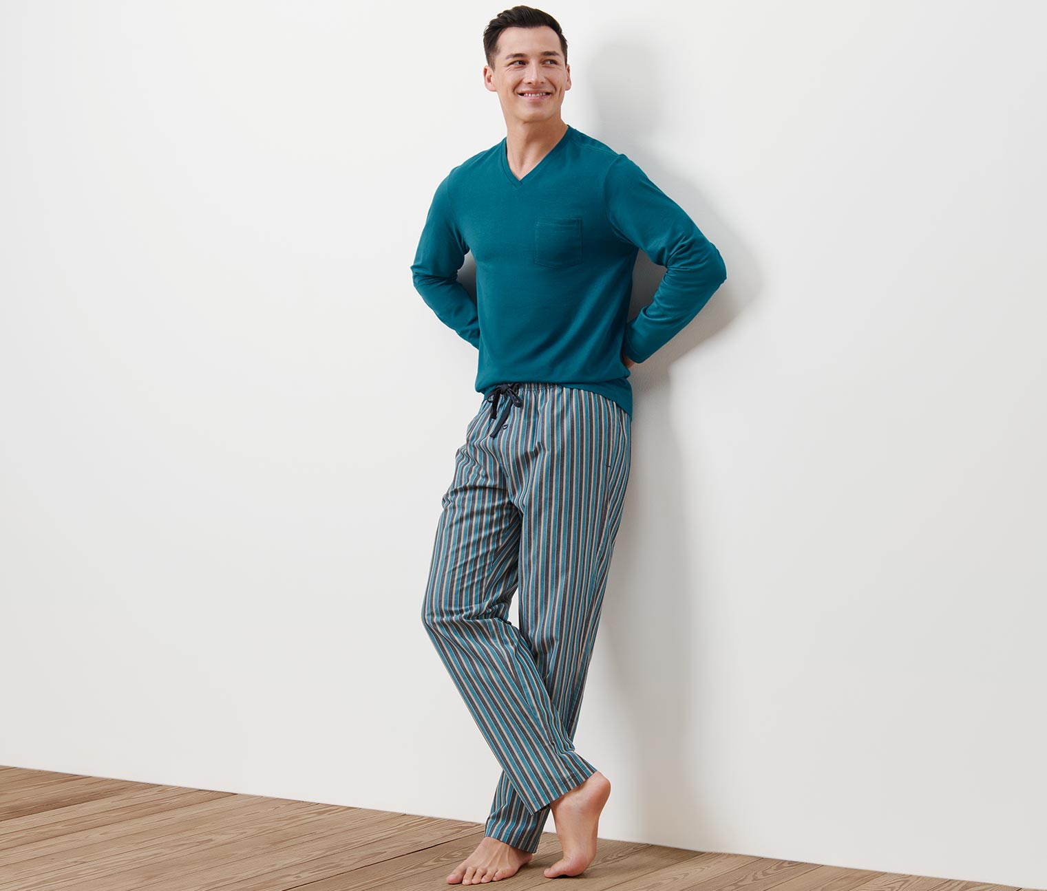 Pyjama mit gewebter Hose