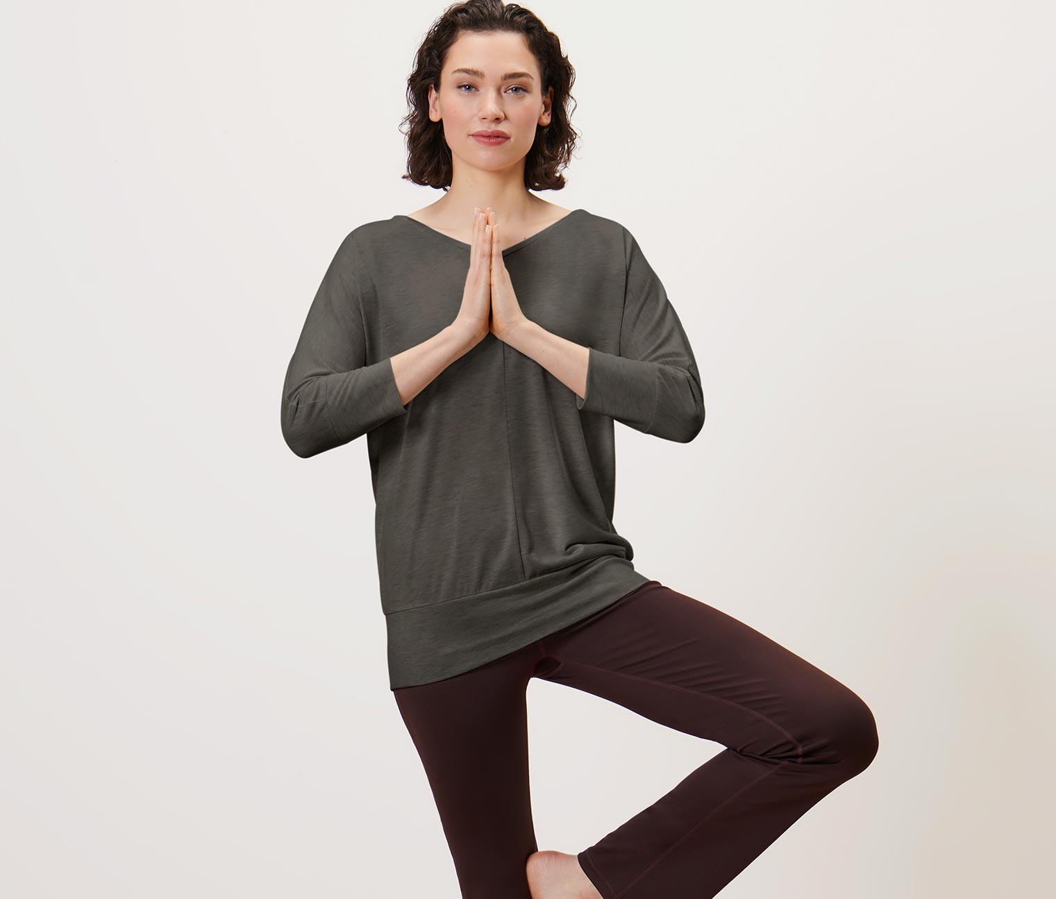 Yogashirt, oliv