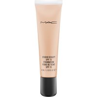 Mac Cosmetics - Studio Sculpt SPF 15 Foundation - NC37