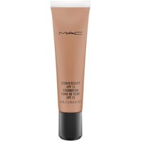 Mac Cosmetics - Studio Sculpt SPF 15 Foundation - NC50