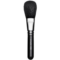 Mac Cosmetics - 129S SMALL POWDER BRUSH