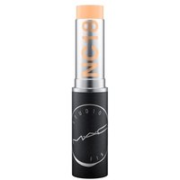 Mac Cosmetics - Studio Fix Soft Matte Foundation Stick - NC18